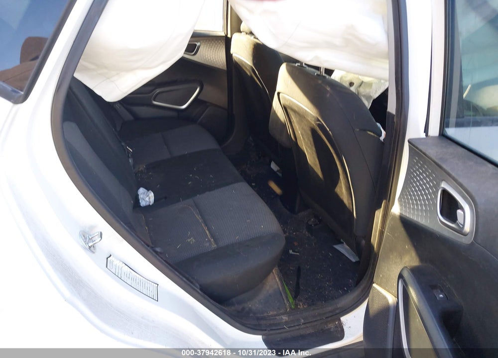 2022 KIA SOUL LX VIN: KNDJ23AU1N7176152