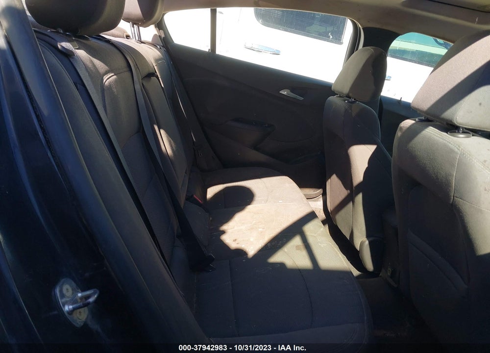 2018 CHEVROLET CRUZE LT AUTO VIN: 1G1BE5SM1J7238822