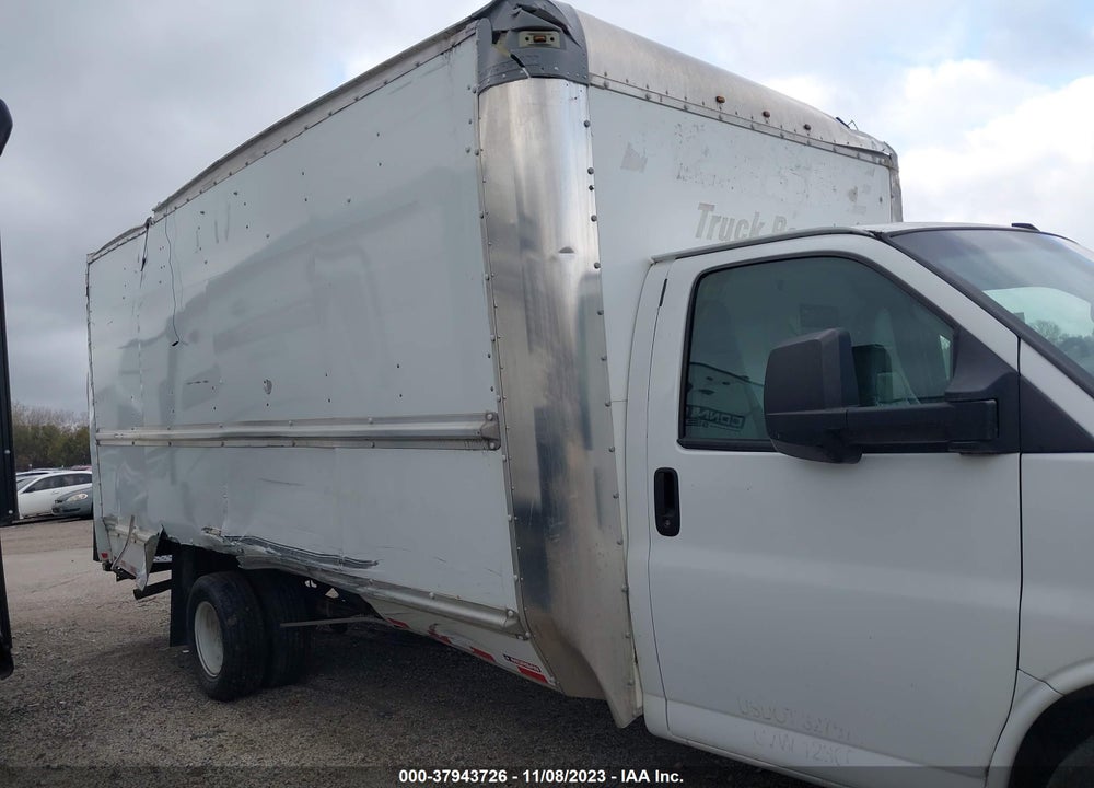 2017 GMC SAVANA CUTAWAY WORK VAN VIN: 7GZ37TCG6HN901085