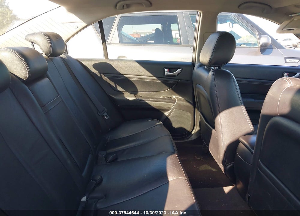 2008 HYUNDAI SONATA LIMITED/SE VIN: 5NPEU46C68H402283