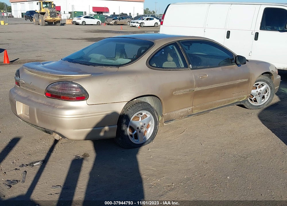 2002 PONTIAC GRAND PRIX GT VIN: 1G2WP12K62F247196