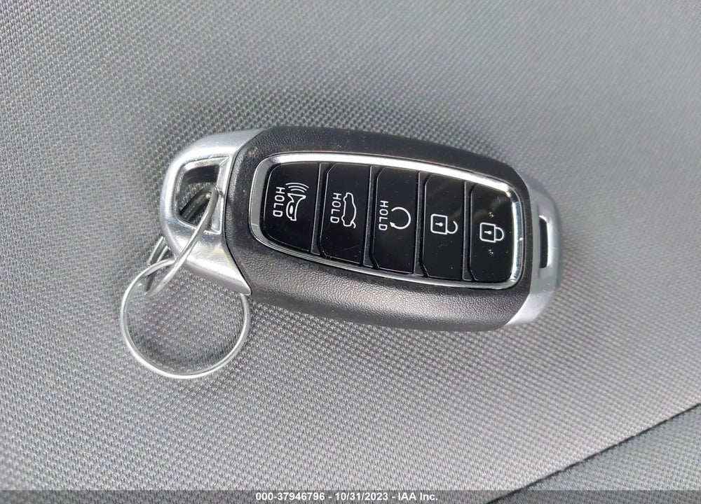 2021 HYUNDAI ELANTRA SEL VIN: 5NPLM4AG9MH012290