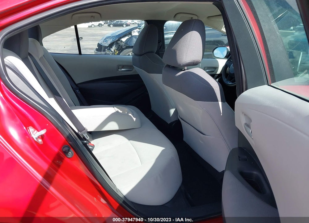2021 TOYOTA COROLLA LE VIN: 5YFEPMAE2MP185909