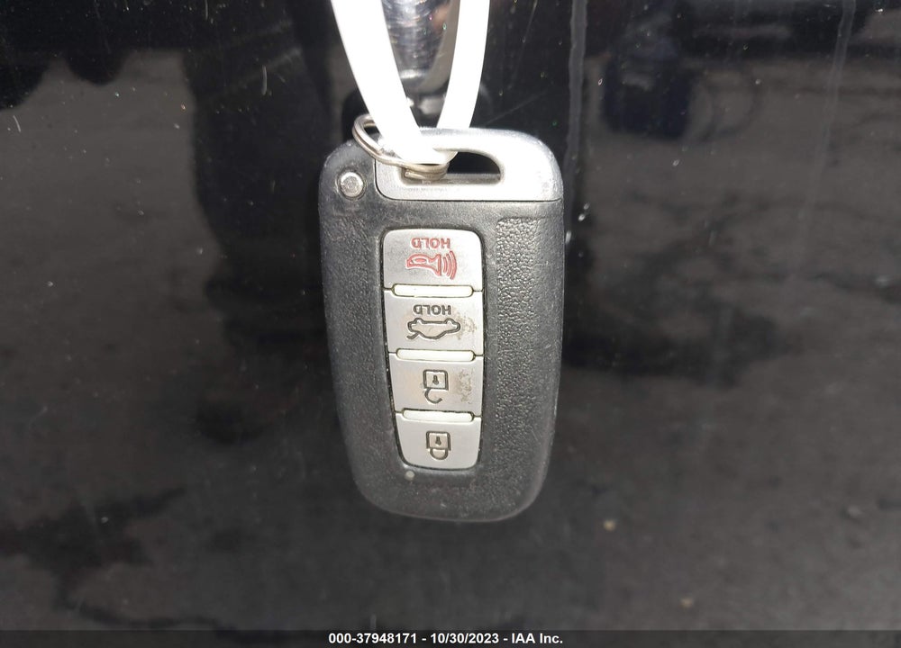 2012 HYUNDAI GENESIS 3.8 VIN: KMHGC4DD9CU173504