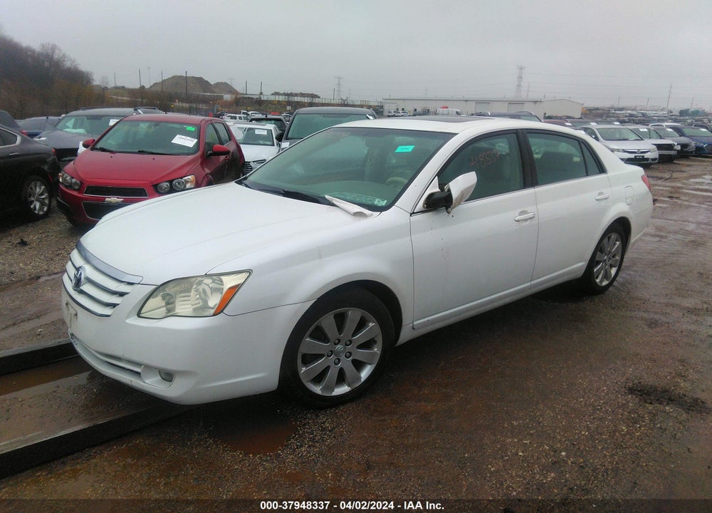 2005 TOYOTA AVALON XLS VIN: 4T1BK36B85U015550