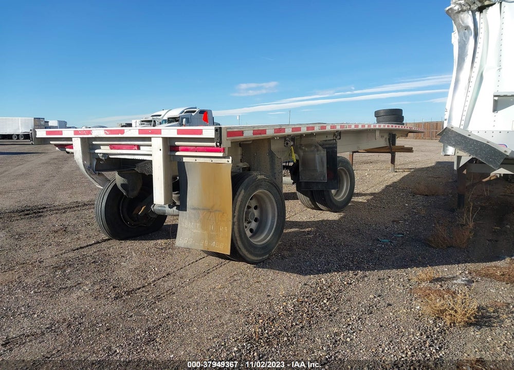 2015 FONTAINE TRAILER CO --- VIN: 13N148203F1571873