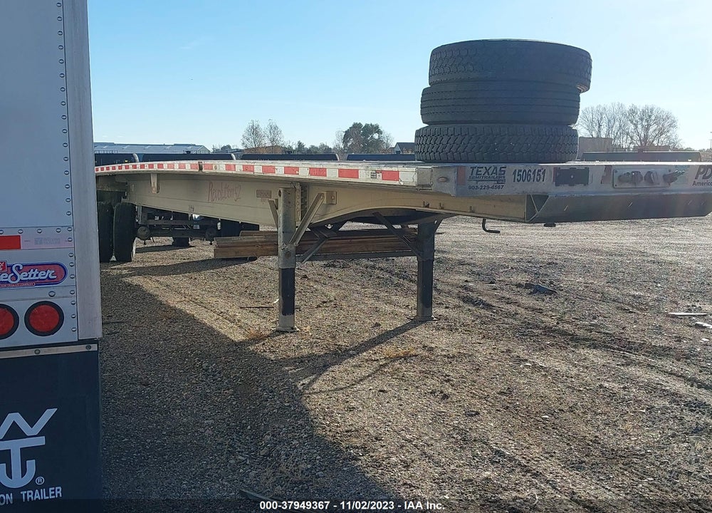 2015 FONTAINE TRAILER CO --- VIN: 13N148203F1571873