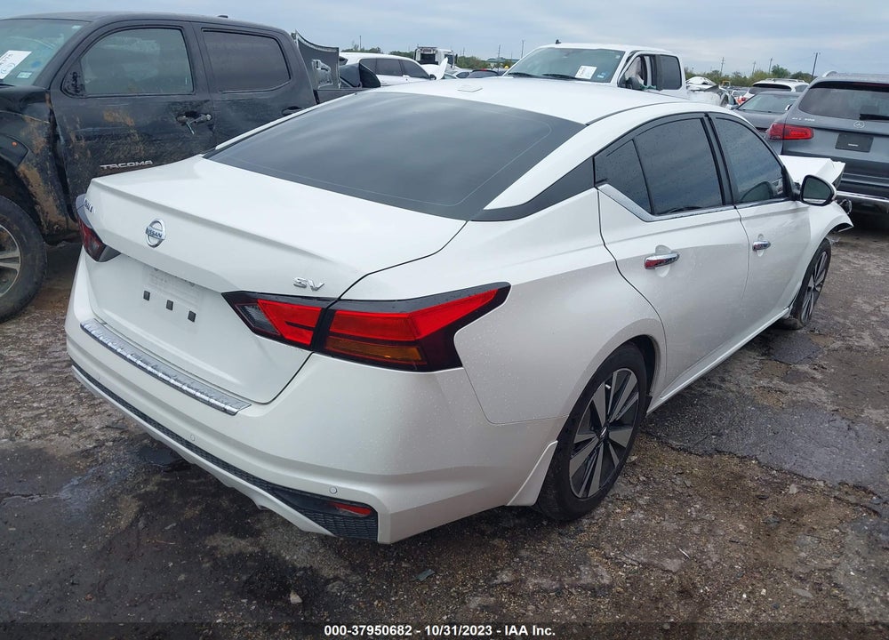 2022 NISSAN ALTIMA SV FWD VIN: 1N4BL4DV4NN365374