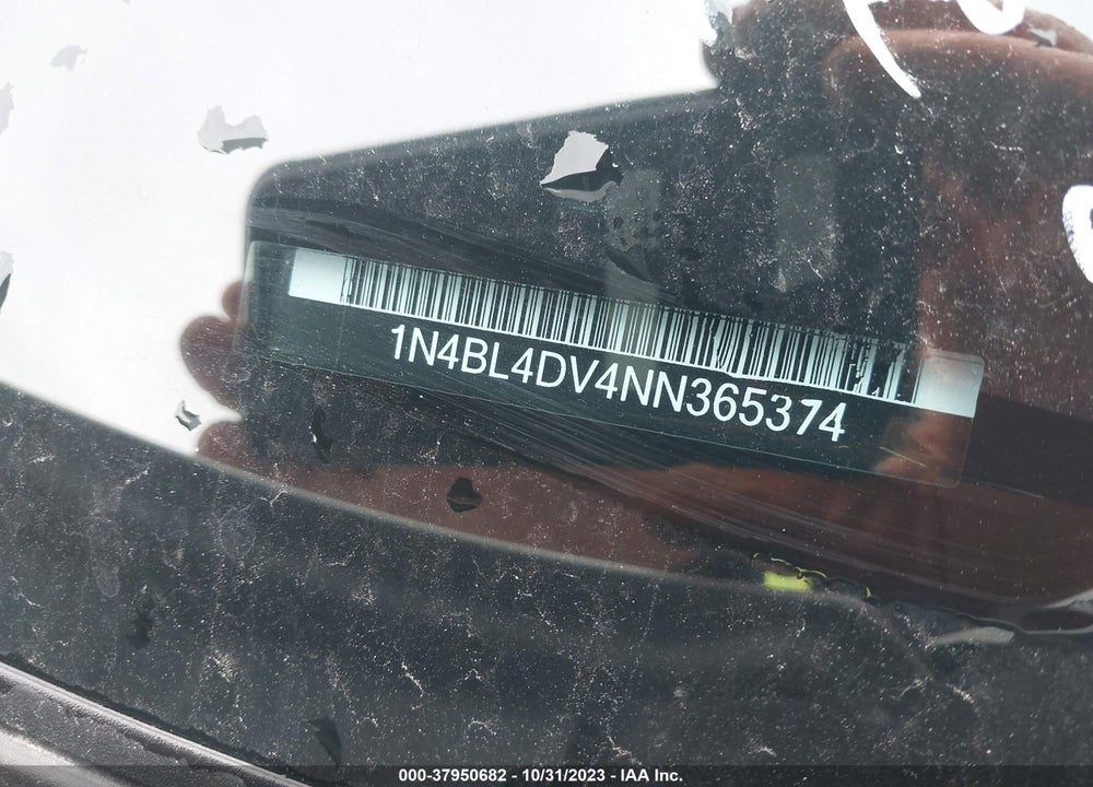 2022 NISSAN ALTIMA SV FWD VIN: 1N4BL4DV4NN365374