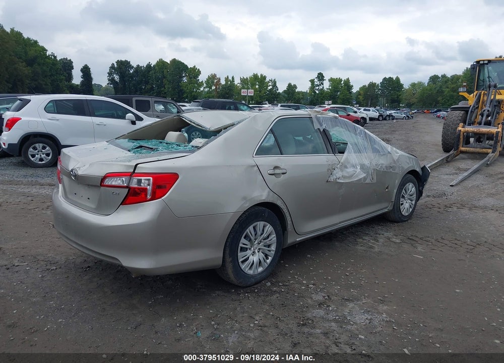 2014 TOYOTA CAMRY LE VIN: 4T1BF1FK8EU844482