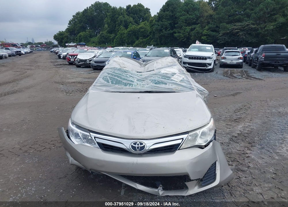 2014 TOYOTA CAMRY LE VIN: 4T1BF1FK8EU844482