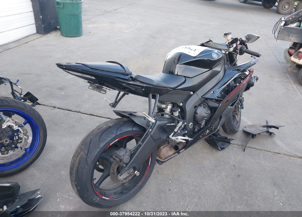 2015 YAMAHA YZFR6 C VIN: JYARJ16YXFA009150
