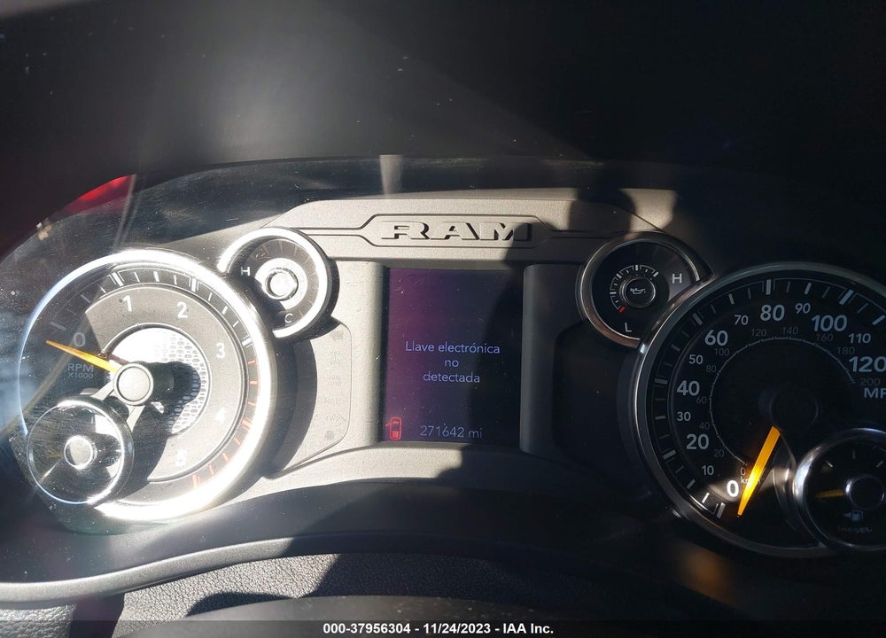 2020 RAM 3500 VIN: 3C63RRGL3LG128473
