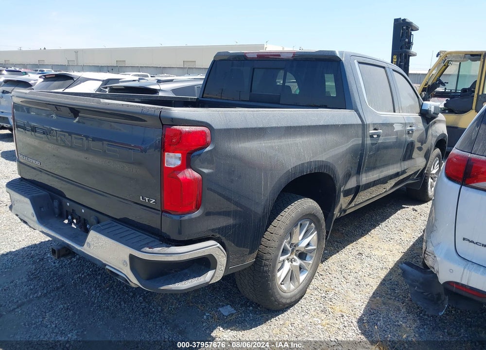 2021 CHEVROLET SILVERADO 1500 4WD SHORT BED LTZ VIN: 1GCUYGED7MZ220249
