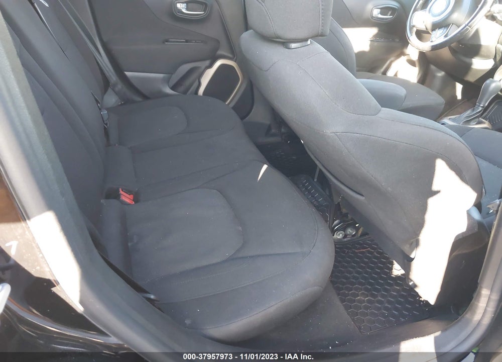 2015 JEEP RENEGADE LATITUDE VIN: ZACCJABTXFPB32712
