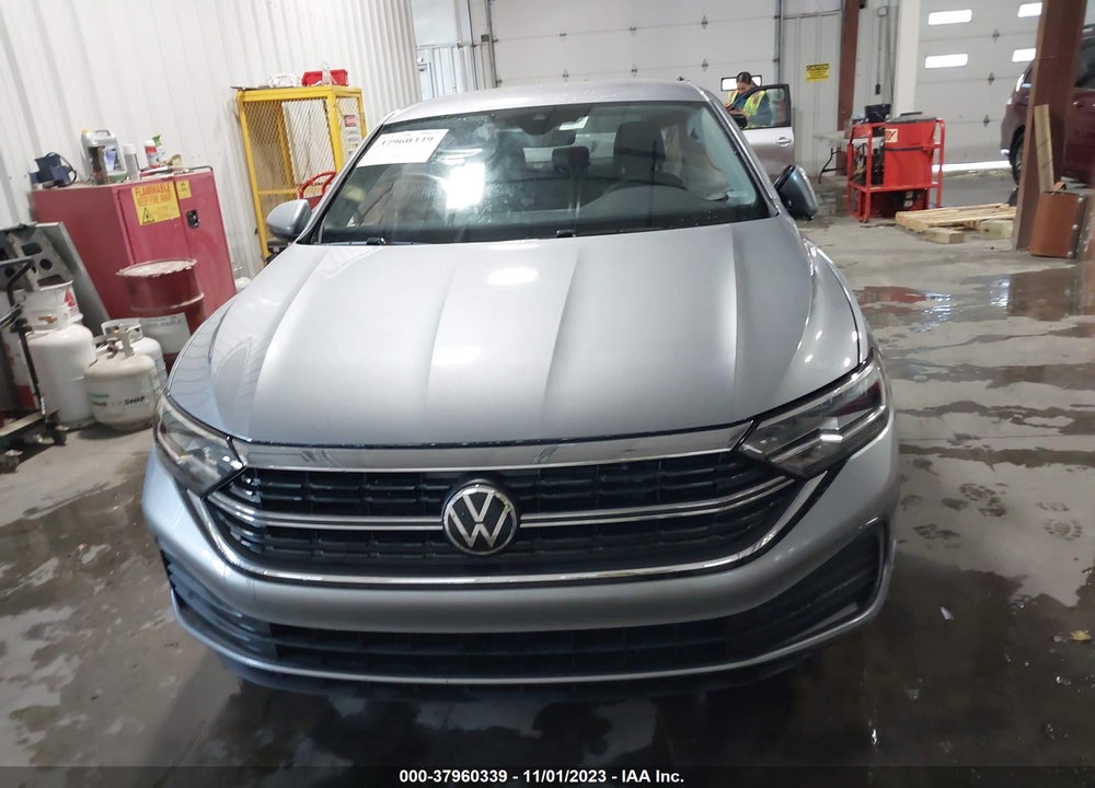 2024 VOLKSWAGEN JETTA VIN: 3VW5M7BU4RM010489