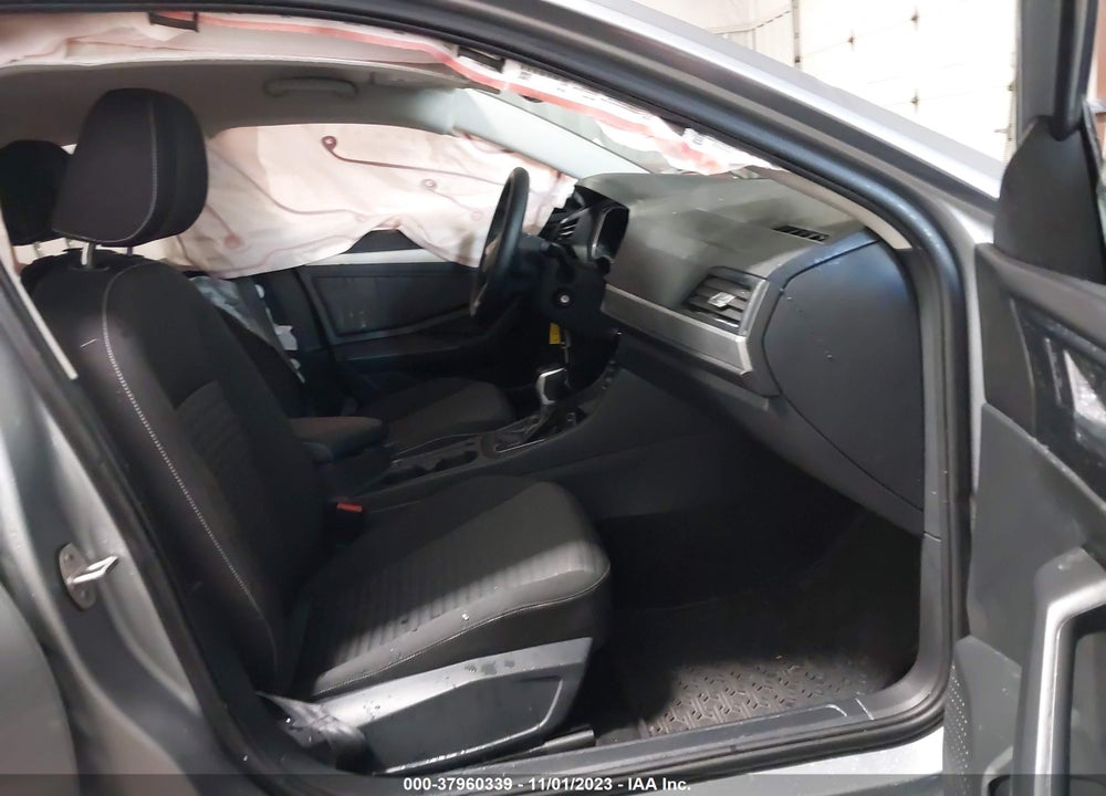 2024 VOLKSWAGEN JETTA VIN: 3VW5M7BU4RM010489