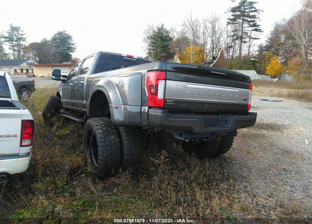 2019 FORD F-350 PLATINUM VIN: 1FT8W3DT0KEE18281