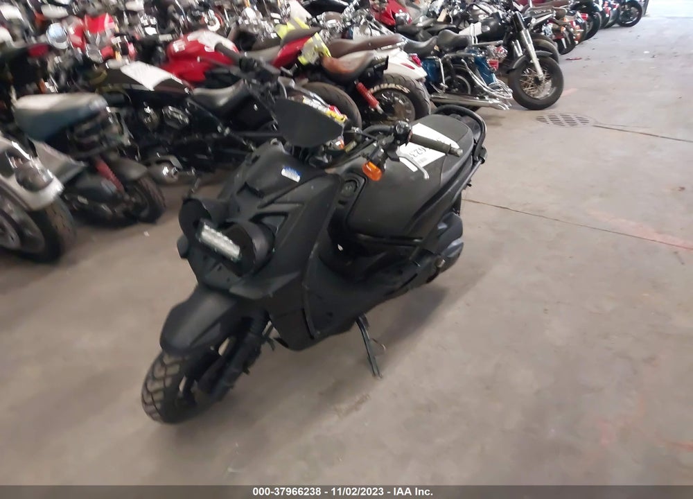 2009 YAMAHA YW125 VIN: LPRSE48Y59A005711