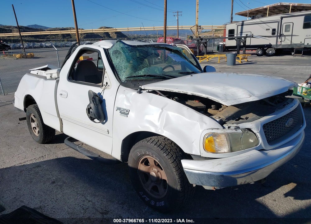 2003 FORD F-150 XLT/XL VIN: 1FTRF17W33NB24261