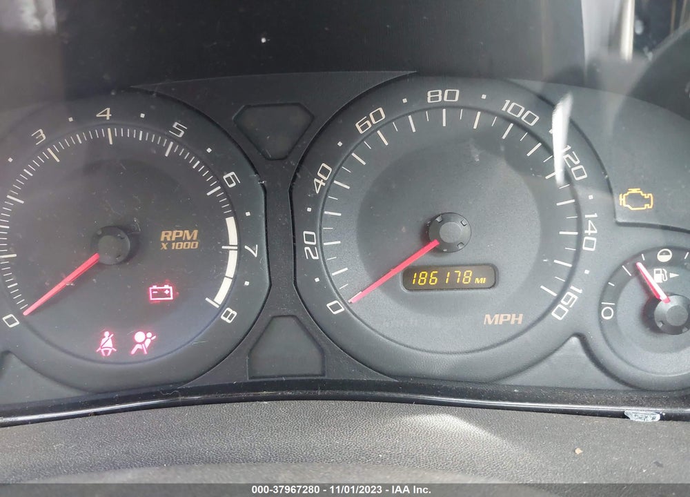 2004 CADILLAC SRX STANDARD VIN: 1GYDE637440125114