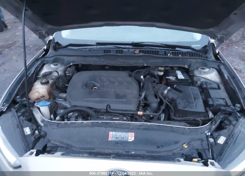 2016 FORD FUSION SE VIN: 3FA6P0HD6GR127445