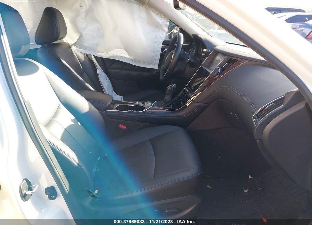 2018 INFINITI Q50 3.0T LUXE VIN: JN1EV7AR4JM431015