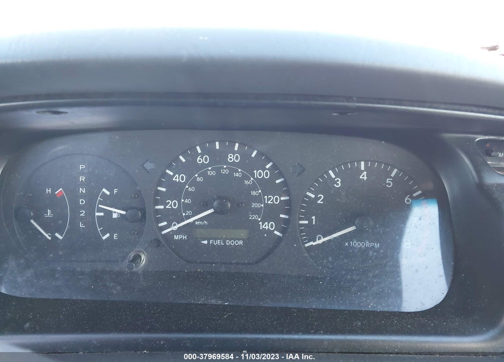 2000 TOYOTA CAMRY LE V6 VIN: JT2BF22K3Y0274024