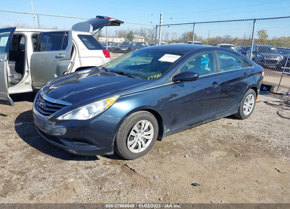 2013 HYUNDAI SONATA GLS VIN: 5NPEB4ACXDH569933