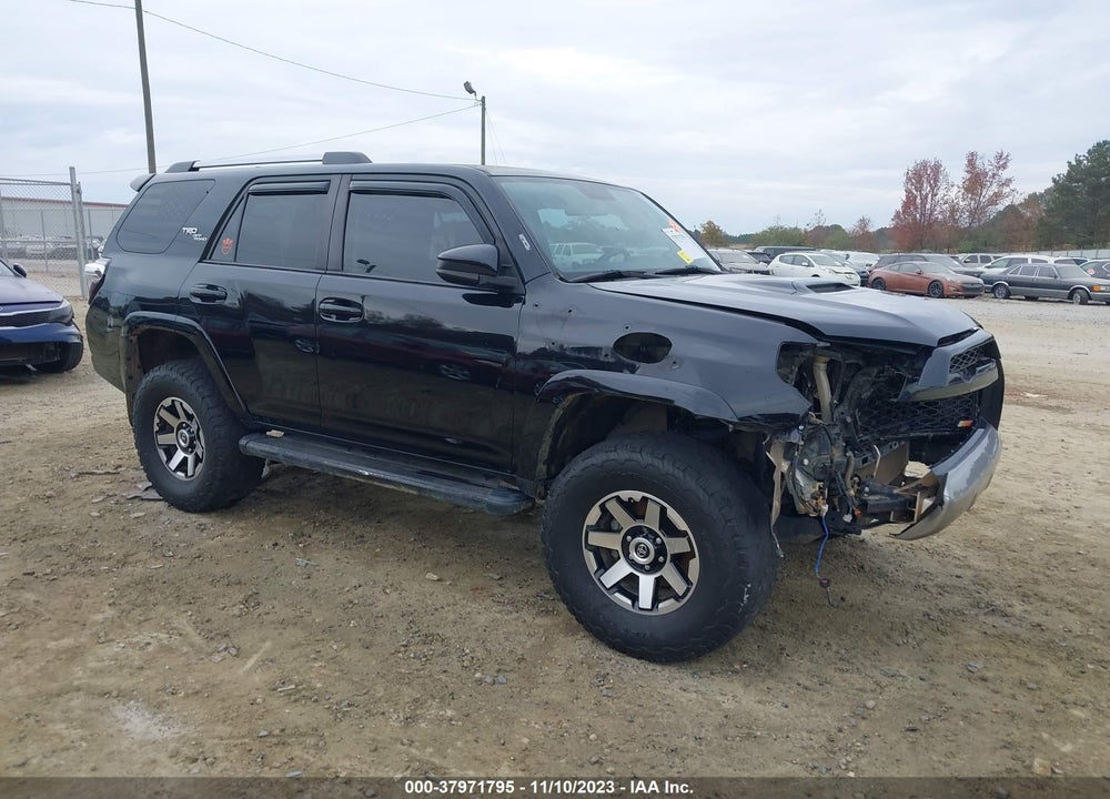 2018 TOYOTA 4RUNNER TRD OFF ROAD VIN: JTEBU5JR3J5554169
