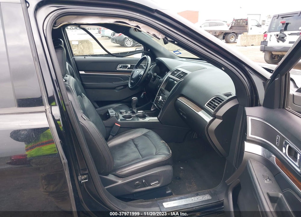 2017 FORD EXPLORER LIMITED VIN: 1FM5K8F83HGA17918
