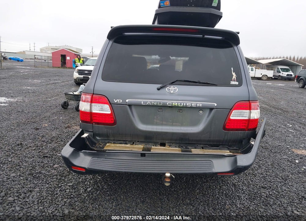 2007 TOYOTA LAND CRUISER V8 VIN: JTEHT05J872114818