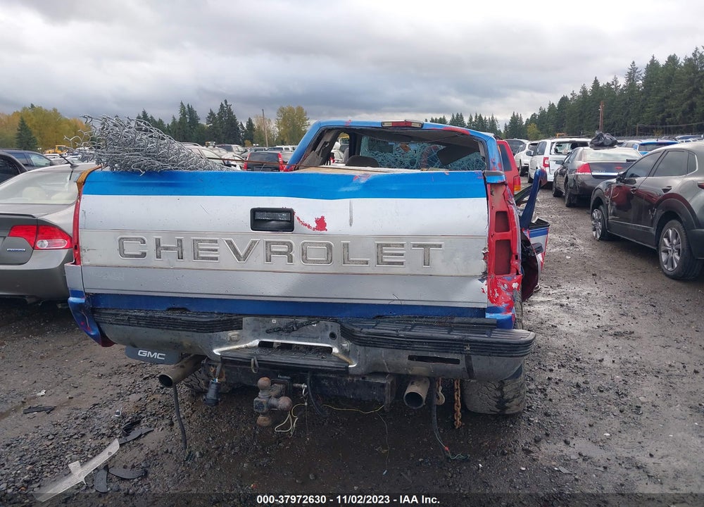 1996 CHEVROLET GMT-400 K1500 VIN: 1GCEK19RXTE147330