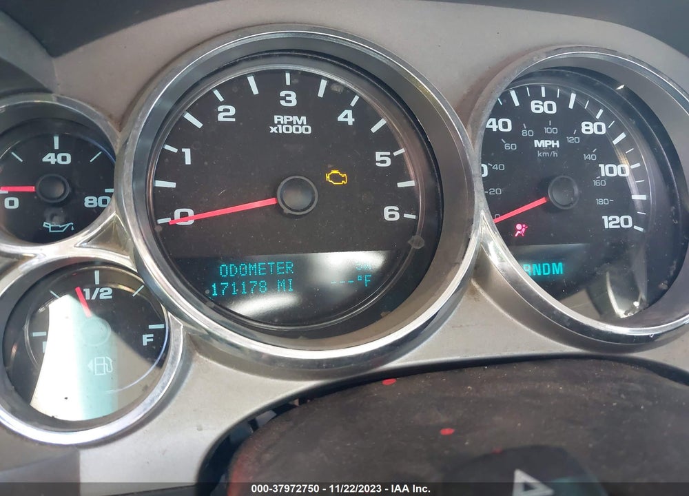 2010 CHEVROLET SILVERADO 1500 LT VIN: 3GCRKSE33AG199266