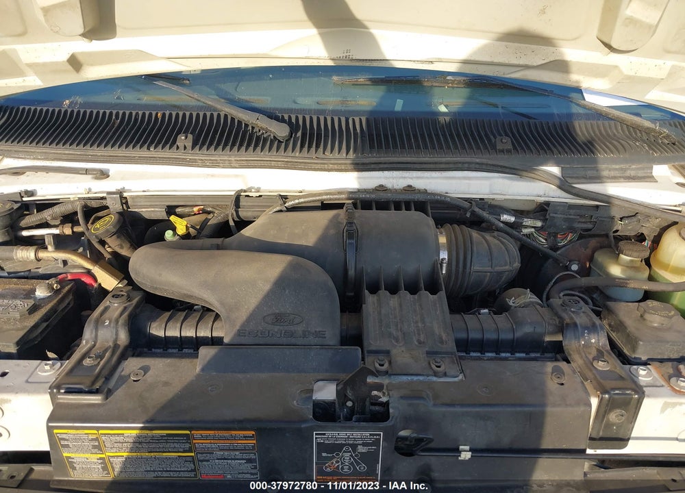 2000 FORD E-150 XL/XLT VIN: 1FMRE11L2YHB64561