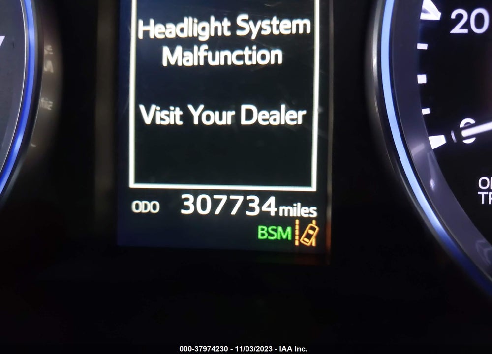 2019 TOYOTA HIGHLANDER XLE VIN: 5TDJZRFH5KS959907