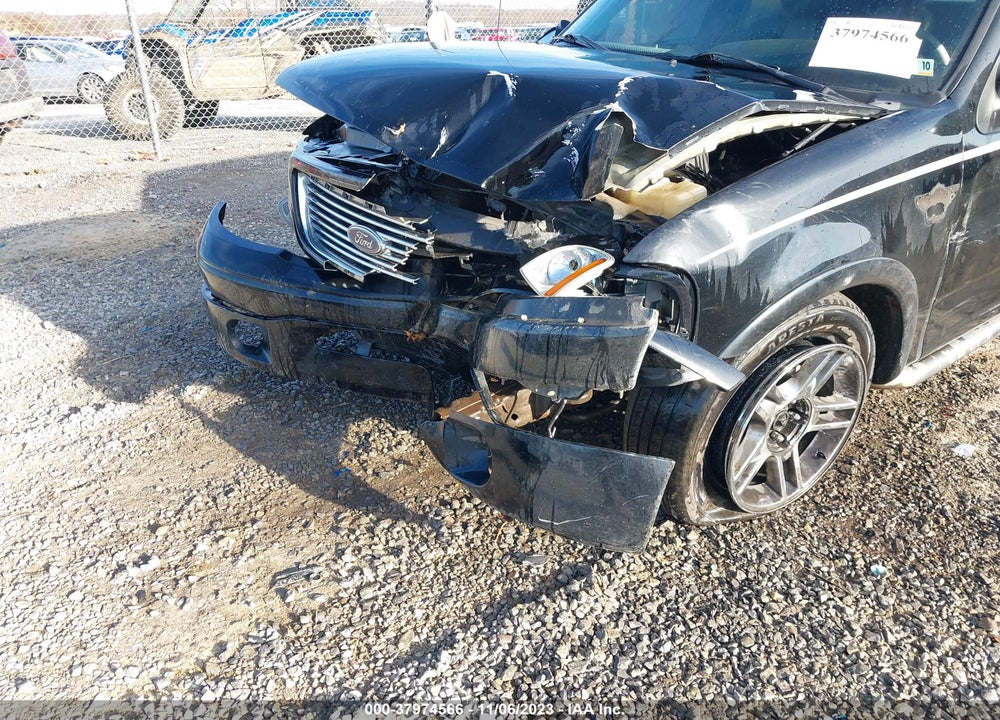 2003 FORD F-150 LARIAT VIN: 1FTRW073X3KD82004