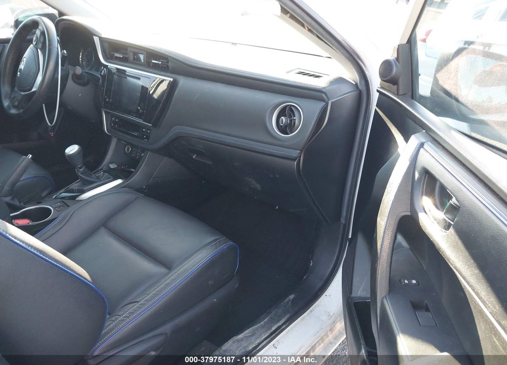 2019 TOYOTA COROLLA XSE/SE VIN: 5YFBURHE5KP927554