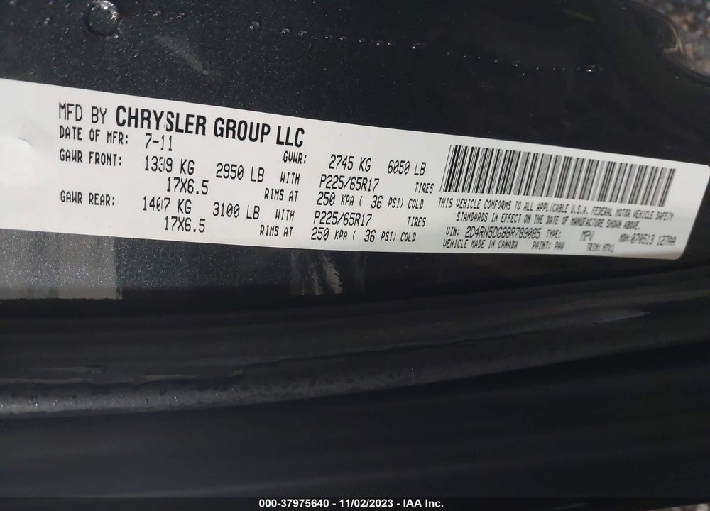 2011 DODGE GRAND CARAVAN CREW VIN: 2D4RN5DG8BR789085