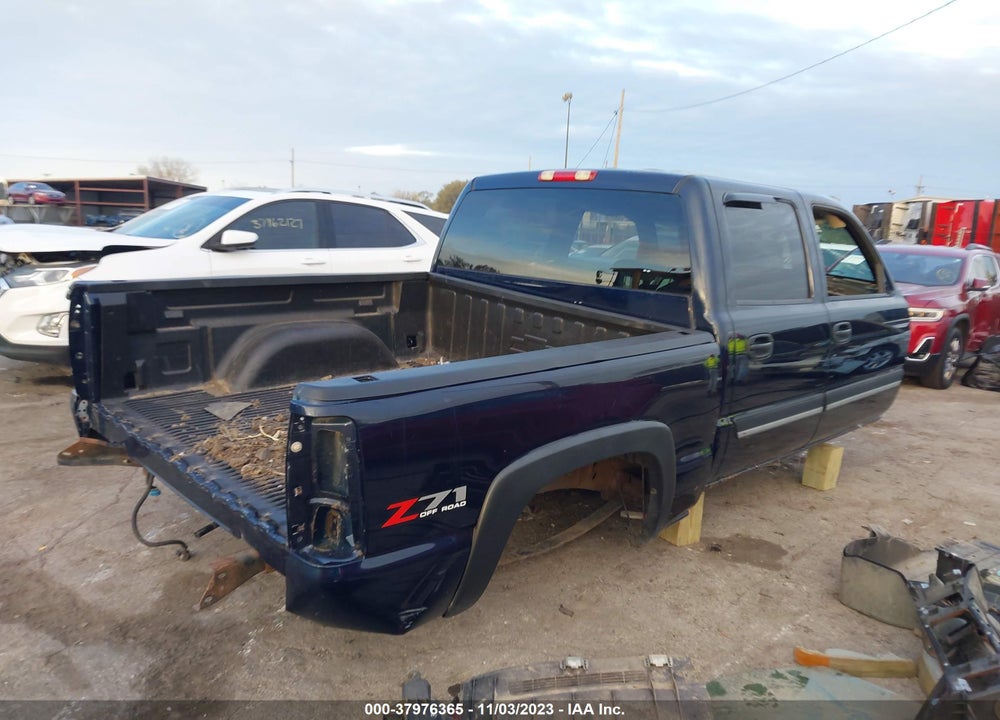2005 CHEVROLET SILVERADO 1500 Z71 VIN: 2GCEK13T051224392