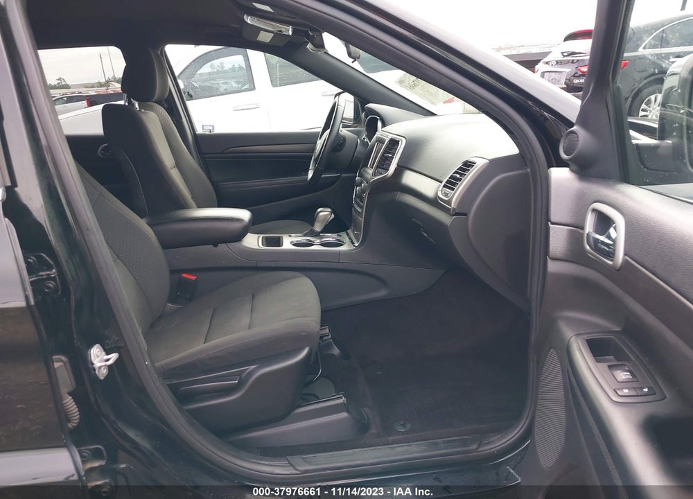 2018 JEEP GRAND CHEROKEE LAREDO E 4X2 VIN: 1C4RJEAG4JC429493
