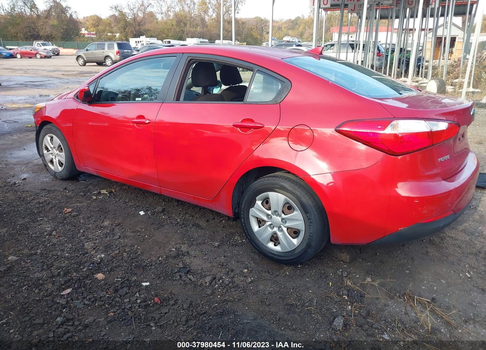 2016 KIA FORTE VIN: KNAFK4A64G5470069