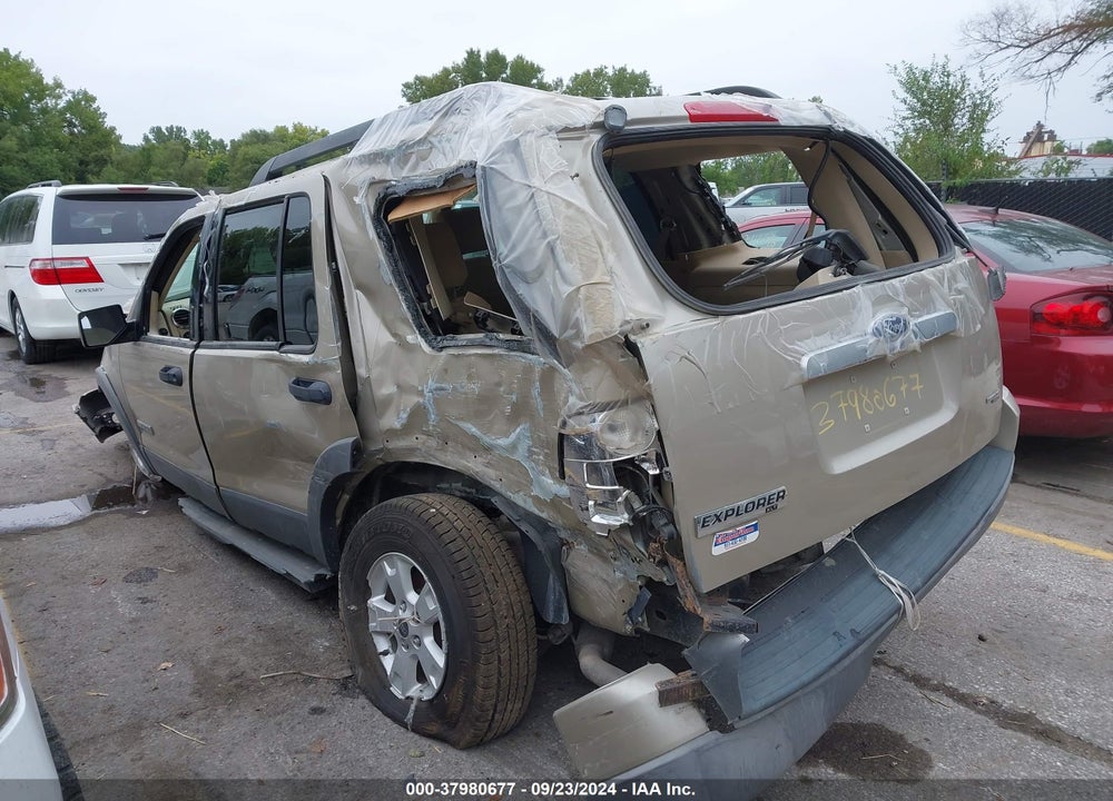 2006 FORD EXPLORER XLT VIN: 1FMEU73E96ZA17535