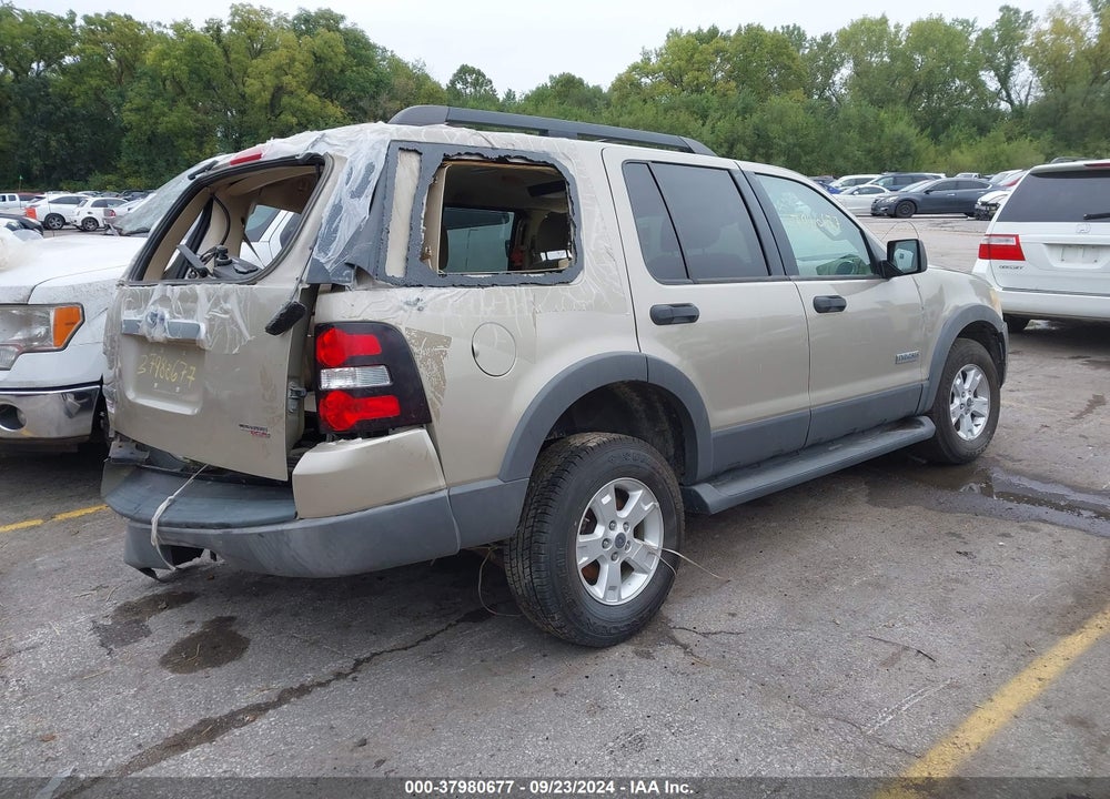 2006 FORD EXPLORER XLT VIN: 1FMEU73E96ZA17535
