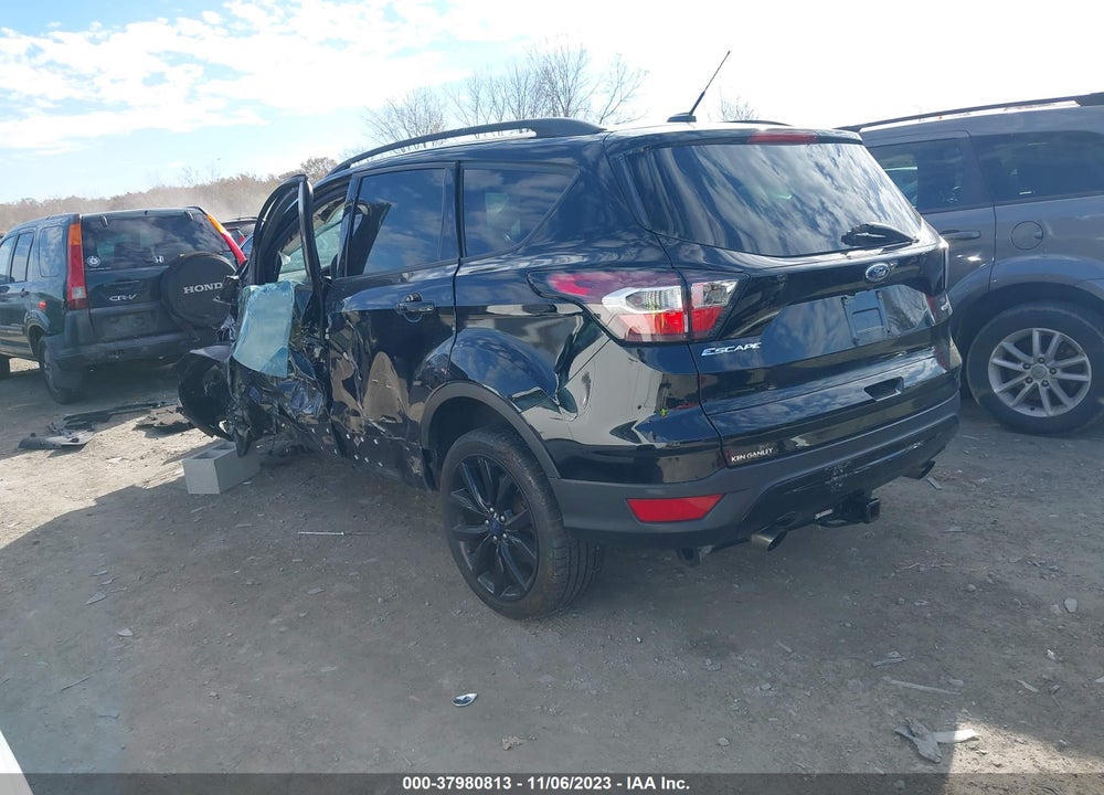 2017 FORD ESCAPE SE VIN: 1FMCU9G92HUB76249