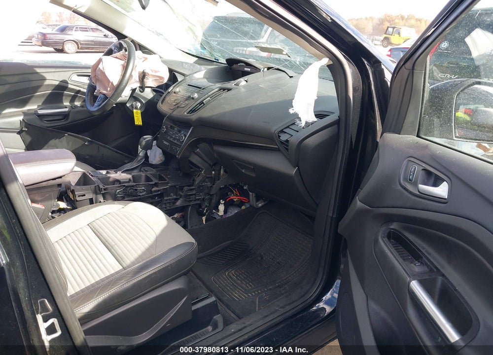 2017 FORD ESCAPE SE VIN: 1FMCU9G92HUB76249