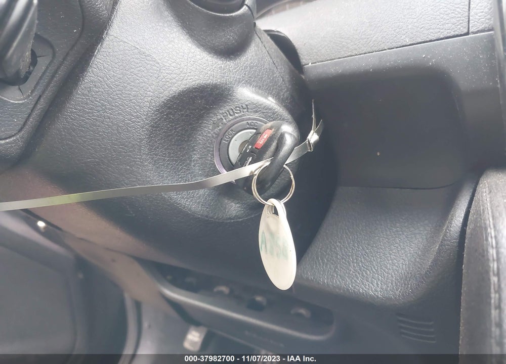 2014 TOYOTA CAMRY SE VIN: 4T1BF1FK7EU306775