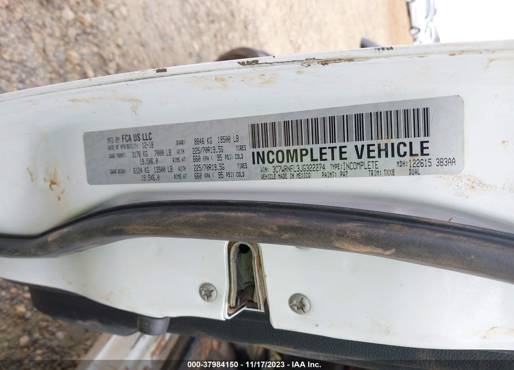 2018 RAM 5500 CHASSIS TRADESMAN/SLT/LAIE VIN: 3C7WRNFL3JG322274