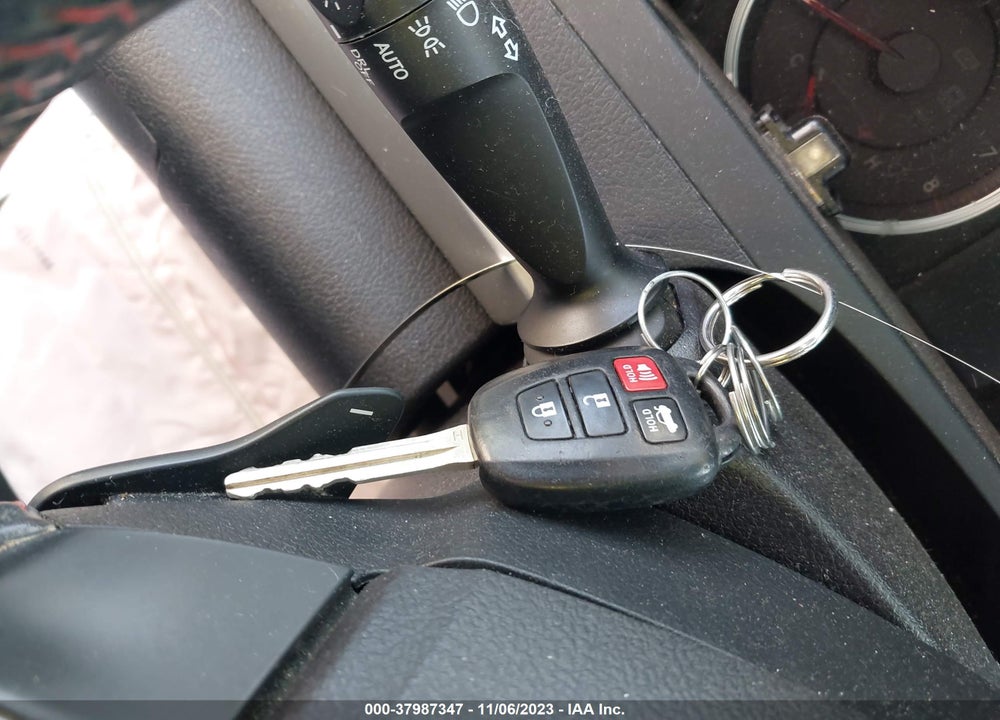 2017 TOYOTA CAMRY VIN: 4T1BF1FK0HU345647