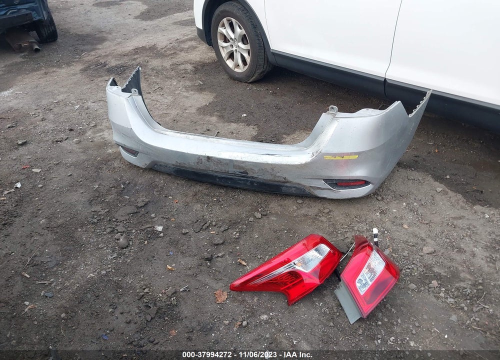 2019 NISSAN SENTRA SV VIN: 3N1AB7AP0KY337296